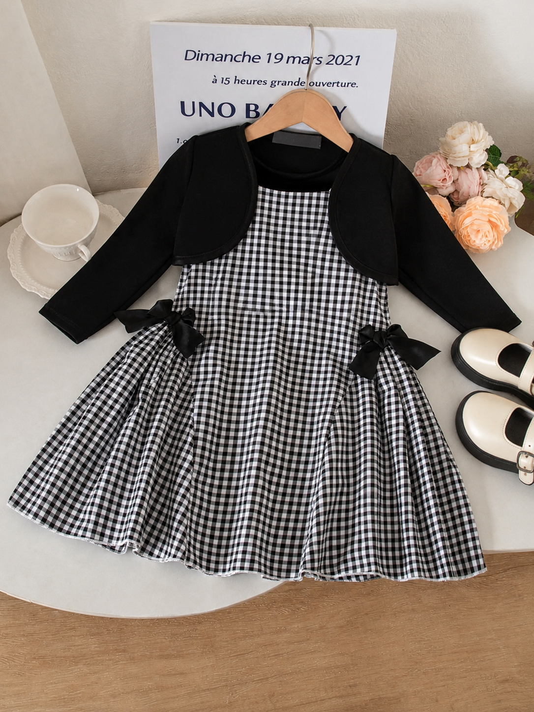 Robe en jean avec petite veste pour la rentrée scolaire